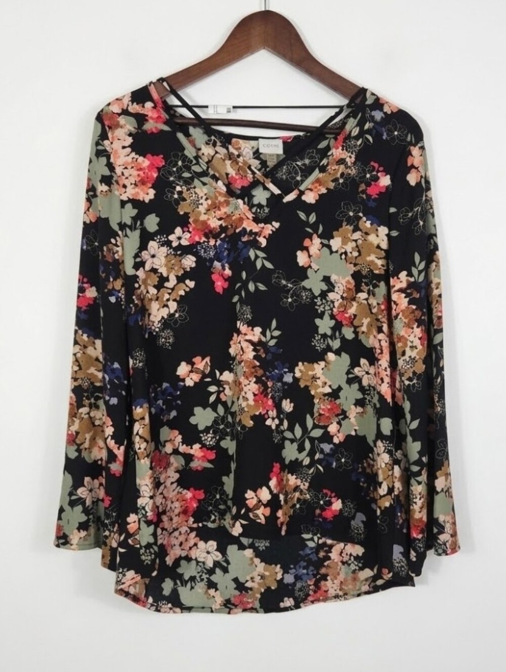 NWOT Cupio floral blouse